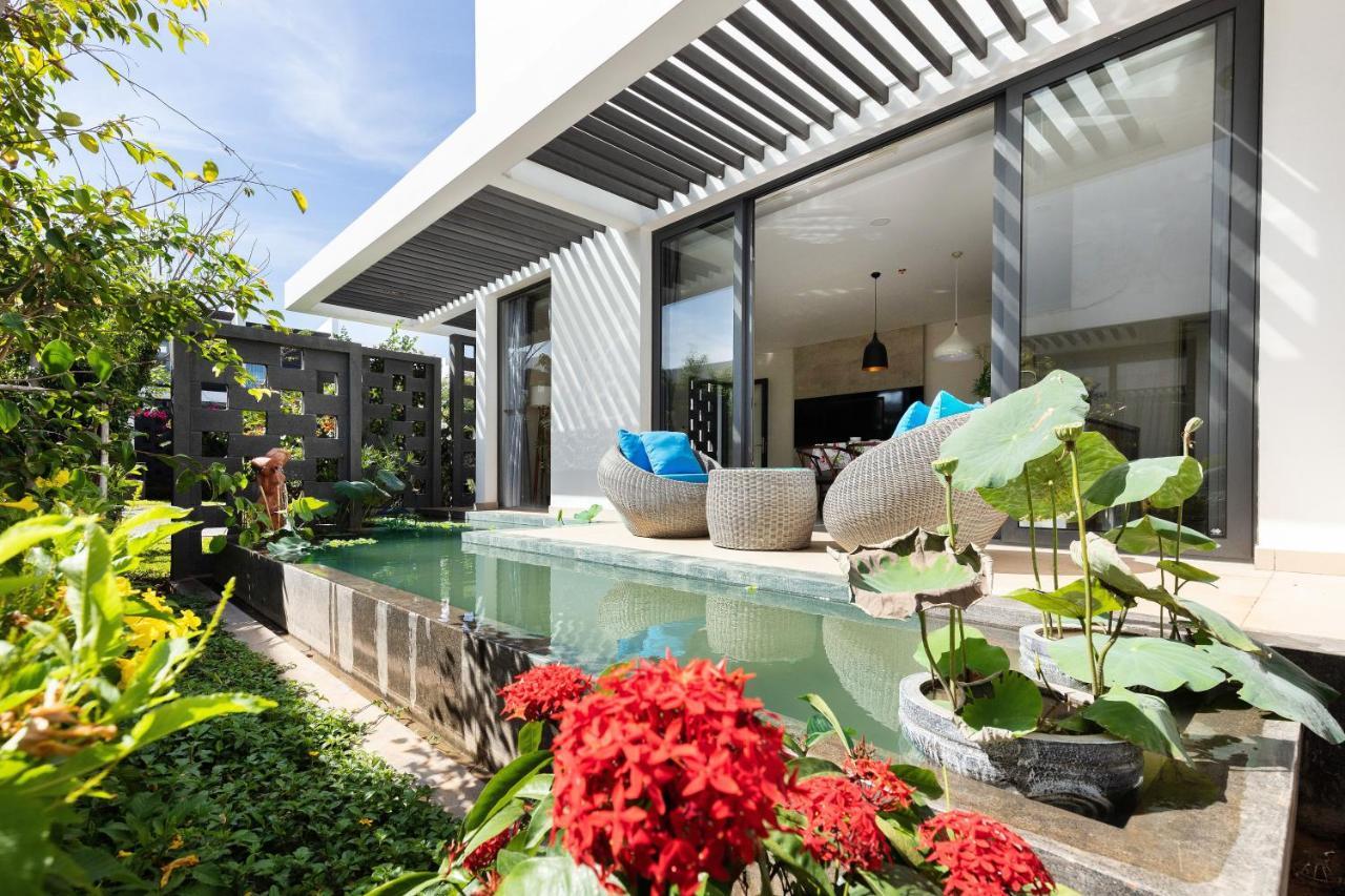 Okinawa Villas And Beach Club - Oceanami Resort Long Hai Buitenkant foto