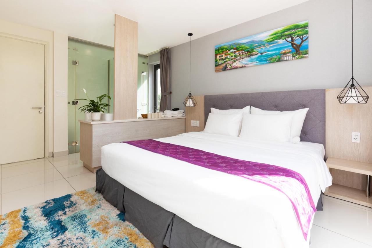 Okinawa Villas And Beach Club - Oceanami Resort Long Hai Buitenkant foto