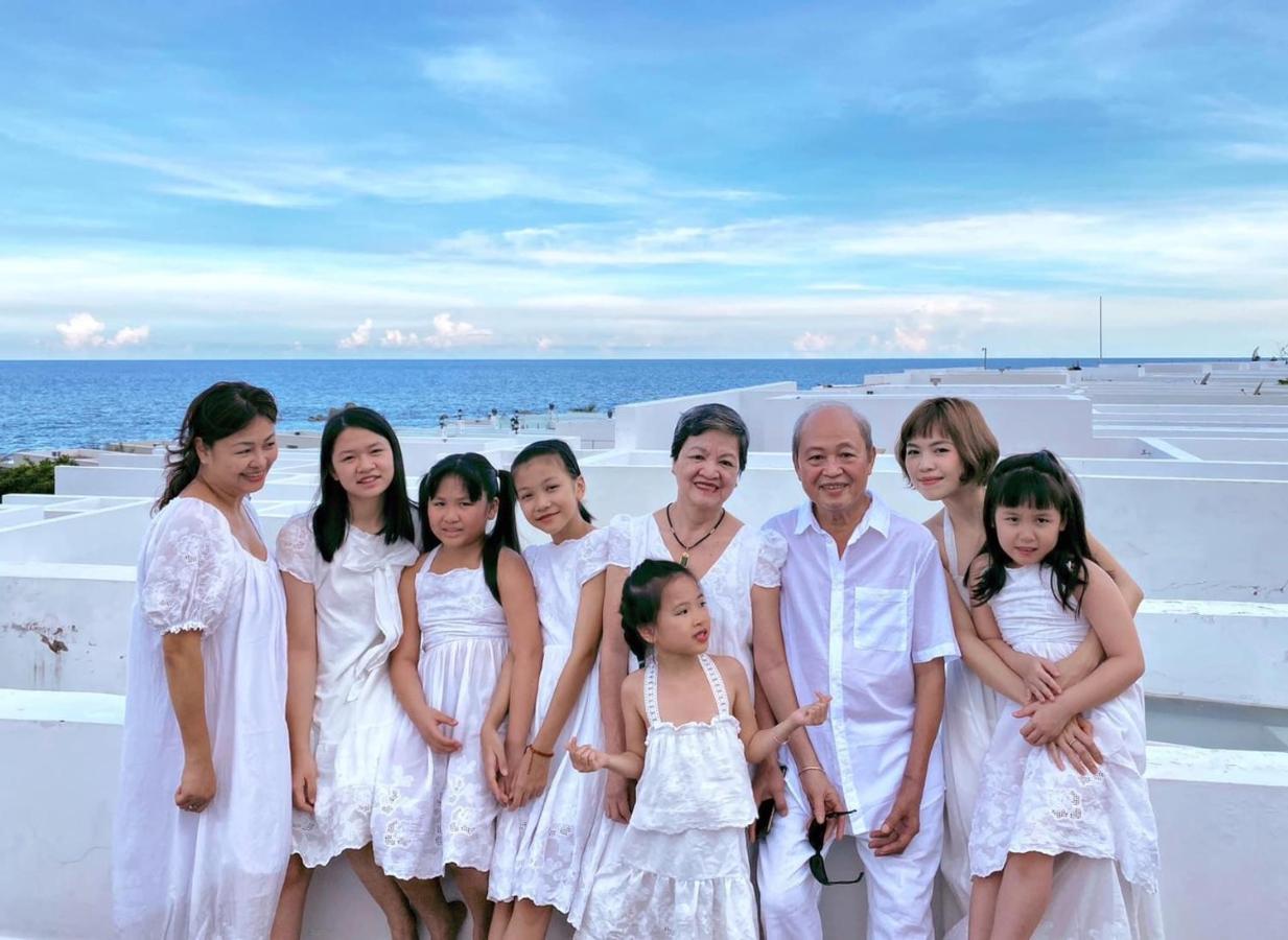 Okinawa Villas And Beach Club - Oceanami Resort Long Hai Buitenkant foto