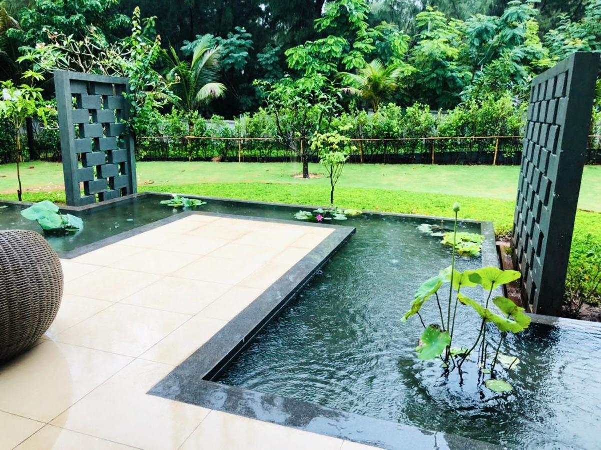 Okinawa Villas And Beach Club - Oceanami Resort Long Hai Buitenkant foto